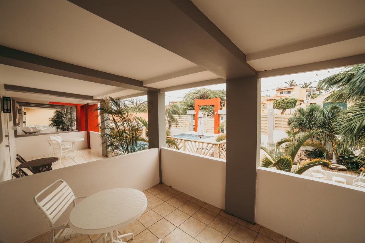 Ser'I Bucurui Accommodations Palm Beach Exterior foto