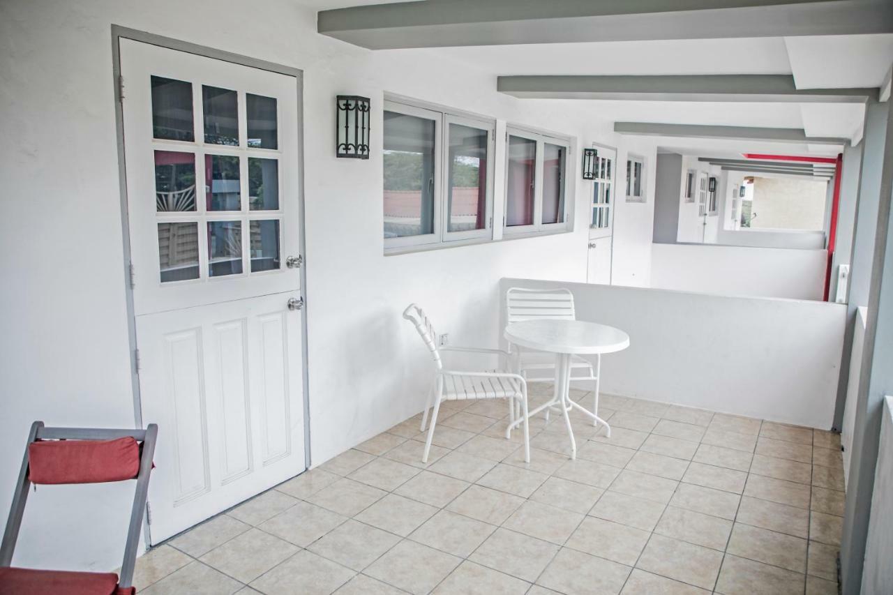 Ser'I Bucurui Accommodations Palm Beach Exterior foto